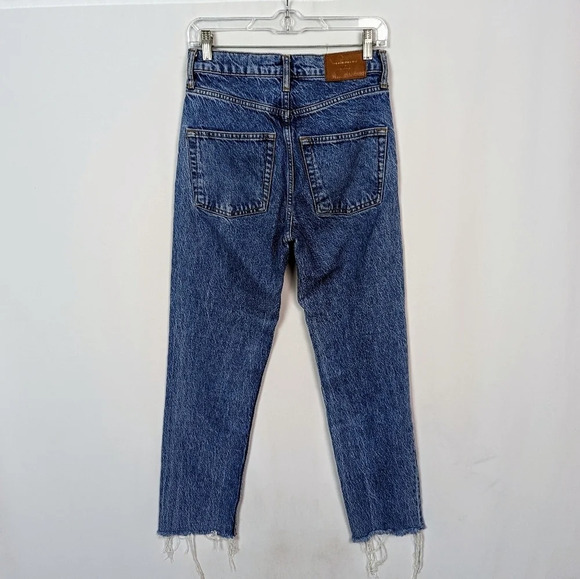 ZARA sz 4 Acid Washed Raw Hem 90s Mom Jeans Medium Wash Straight Leg Blogger Fav - Picture 2 of 12